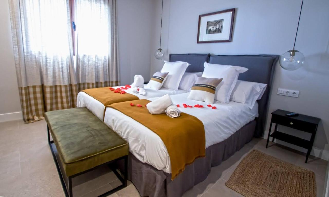 Hotel TIERRAS DE CEBREROS Buitenkant foto